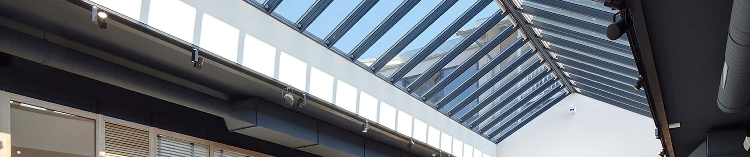 VMS VELUX Modular Skylight Sattel-Lichtband Sattel