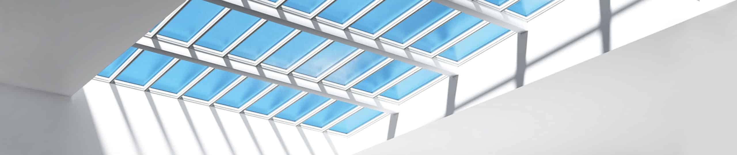 Stufen-Lichtband VELUX Commercial