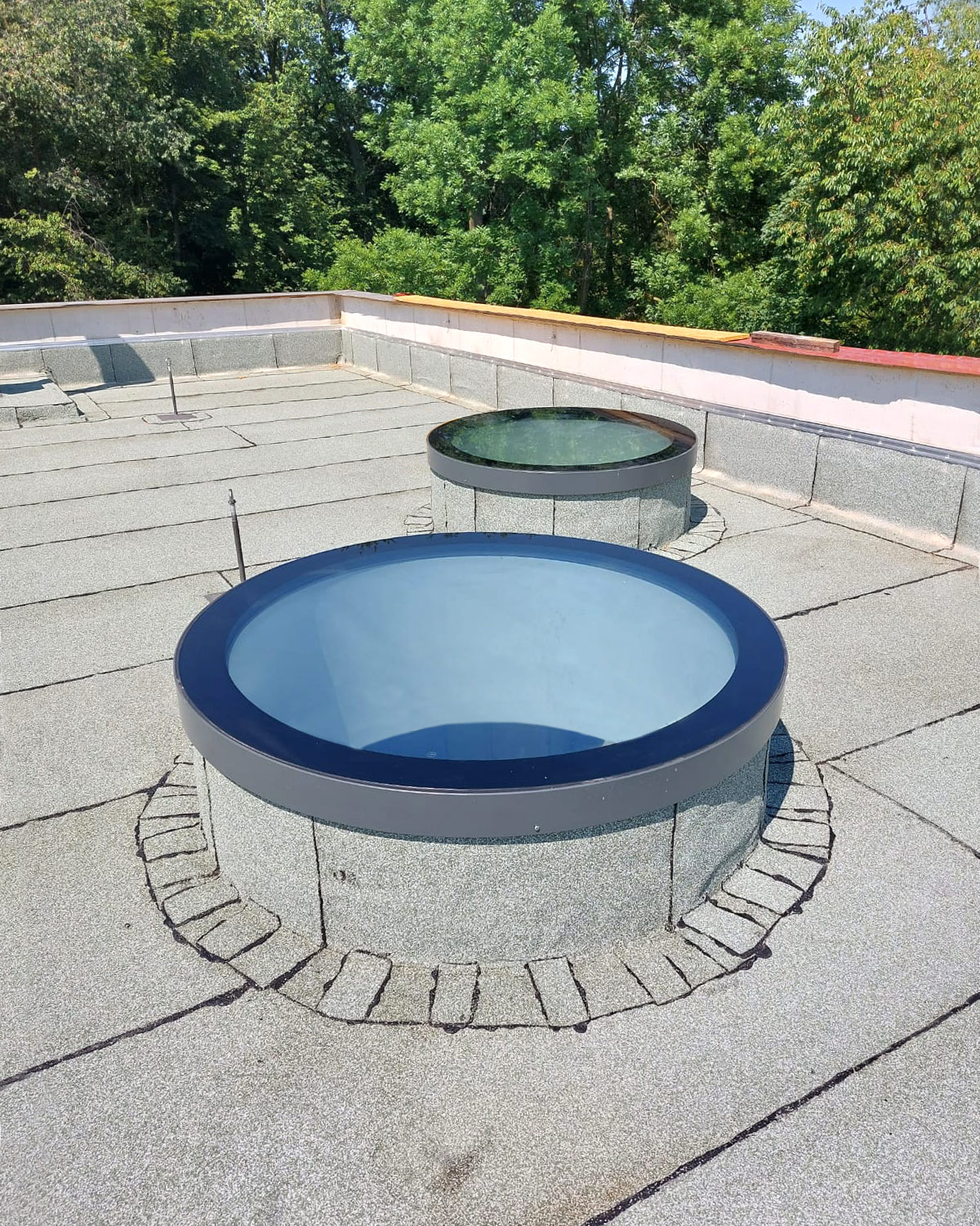 Zwei CIRCULAR Oberlichter auf einem Neubau in Bottrop Zwei CIRCULAR Oberlichter auf einem Wohnhaus in Bottrop