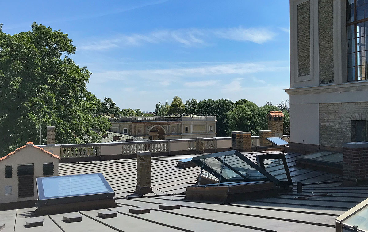 GLASOLUX SkyVision Oberlichter auf dem Dach der Orangerie im Park Sanssouci
